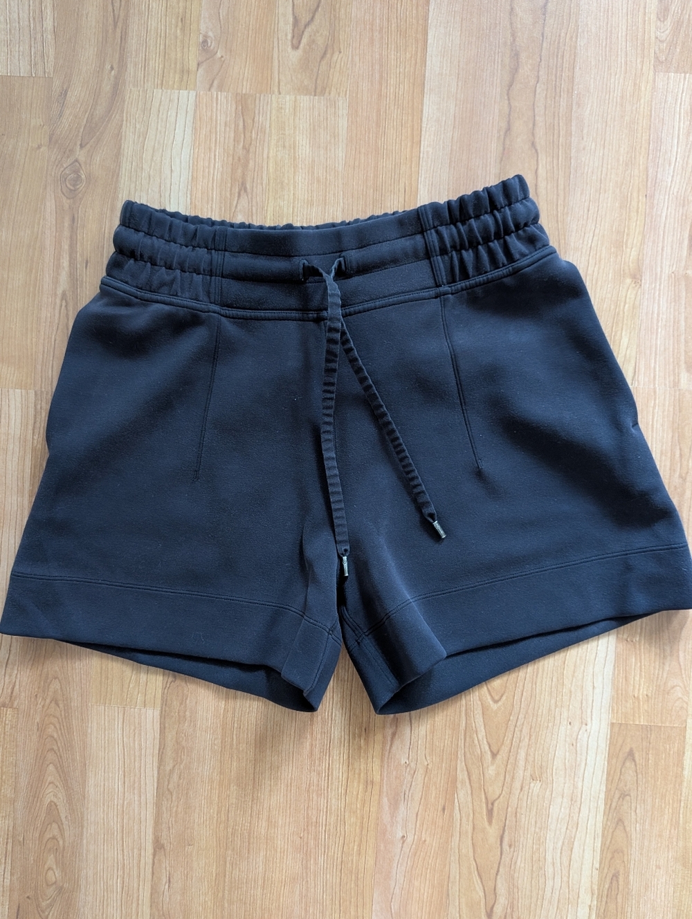 Lululemon Shorts, Softstreme, Size 6, Black